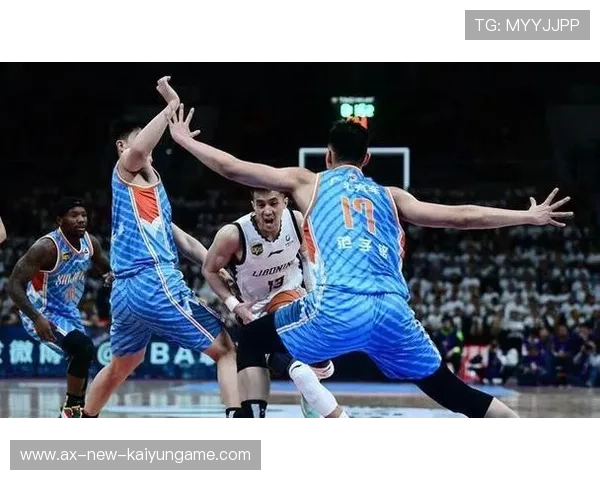 新疆队逆境中逆袭，季后赛希望重新点燃！，新疆队季后赛对手