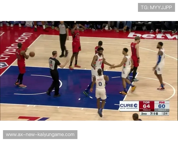 恩比德站住禁区轴心